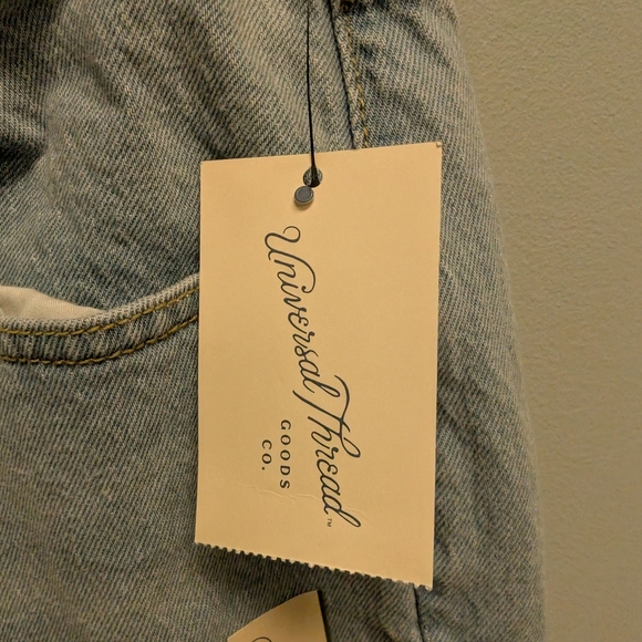 Universal Thread Goods Co. Blue High-Rise Flare Jeans. Size 12 Reg. - Picture 2 of 6